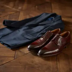 Modne bordowe buty męskie: zaskakujące stylizacje, które pokochasz