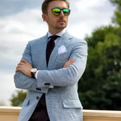 Stylizacje męskie z marynarką: Modne zestawy, które zachwycą każdego
