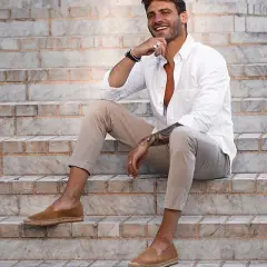 Modne espadryle męskie: Rewolucyjne stylizacje, które zachwyca każdego
