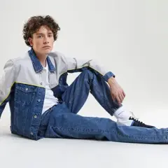 Stylowe jeansy męskie: Rewolucyjne triki, które zmienią twoje stylizacje