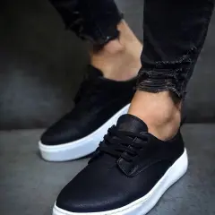Czarne sneakersy męskie: 7 stylizacji, które musisz znać