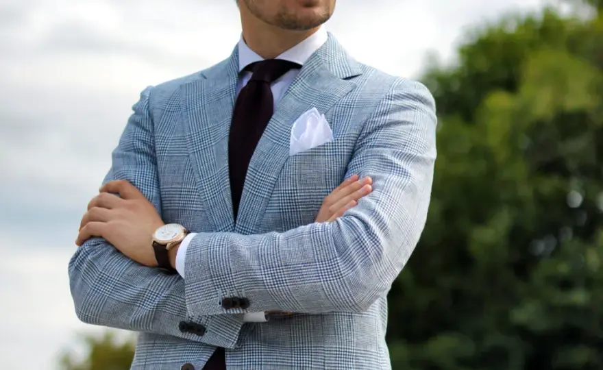 Stylizacje męskie z marynarką: Modne zestawy, które zachwycą każdego