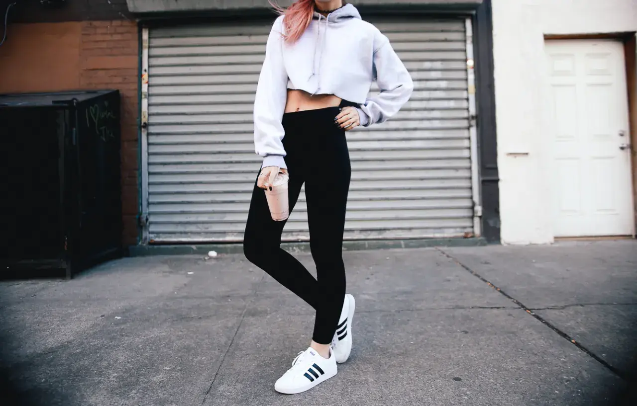 Inspirujące stylizacje z Adidas Superstar - od casual po boho